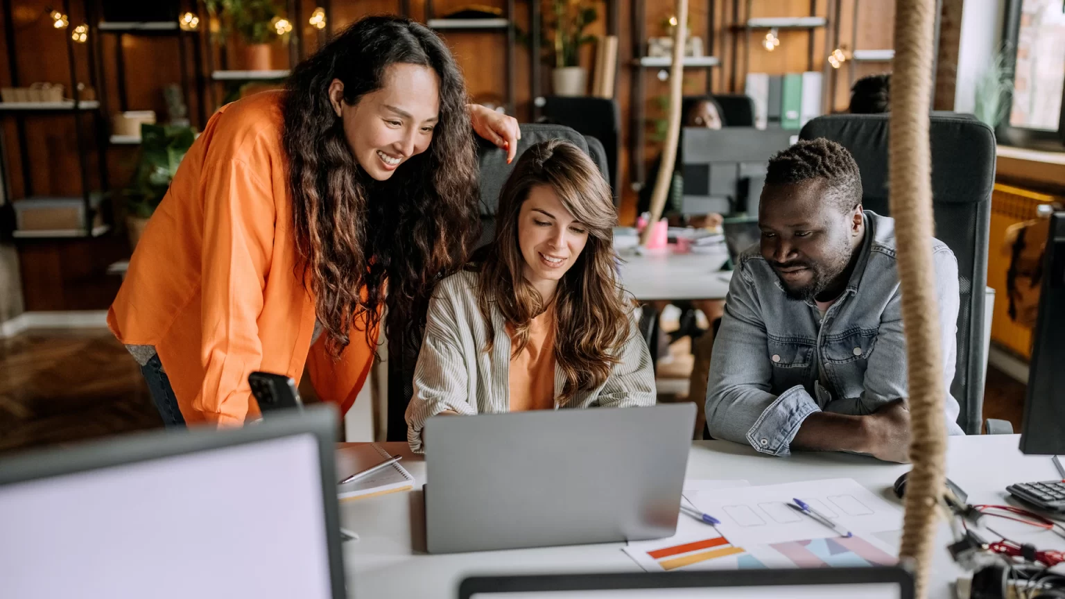 How SMBs Can Streamline Operations and Increase Efficiency with Automated App Management How SMBs Can Streamline Operations and Increase Efficiency with Automated App Management